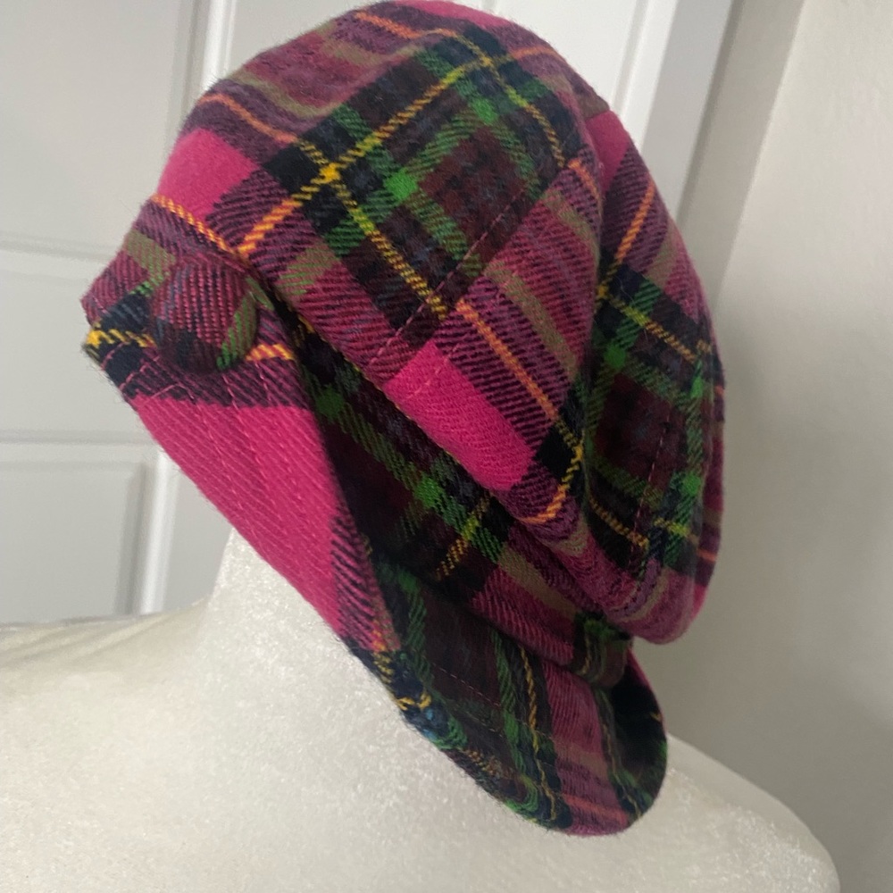 Manhattan Hat Company pink/green news cap